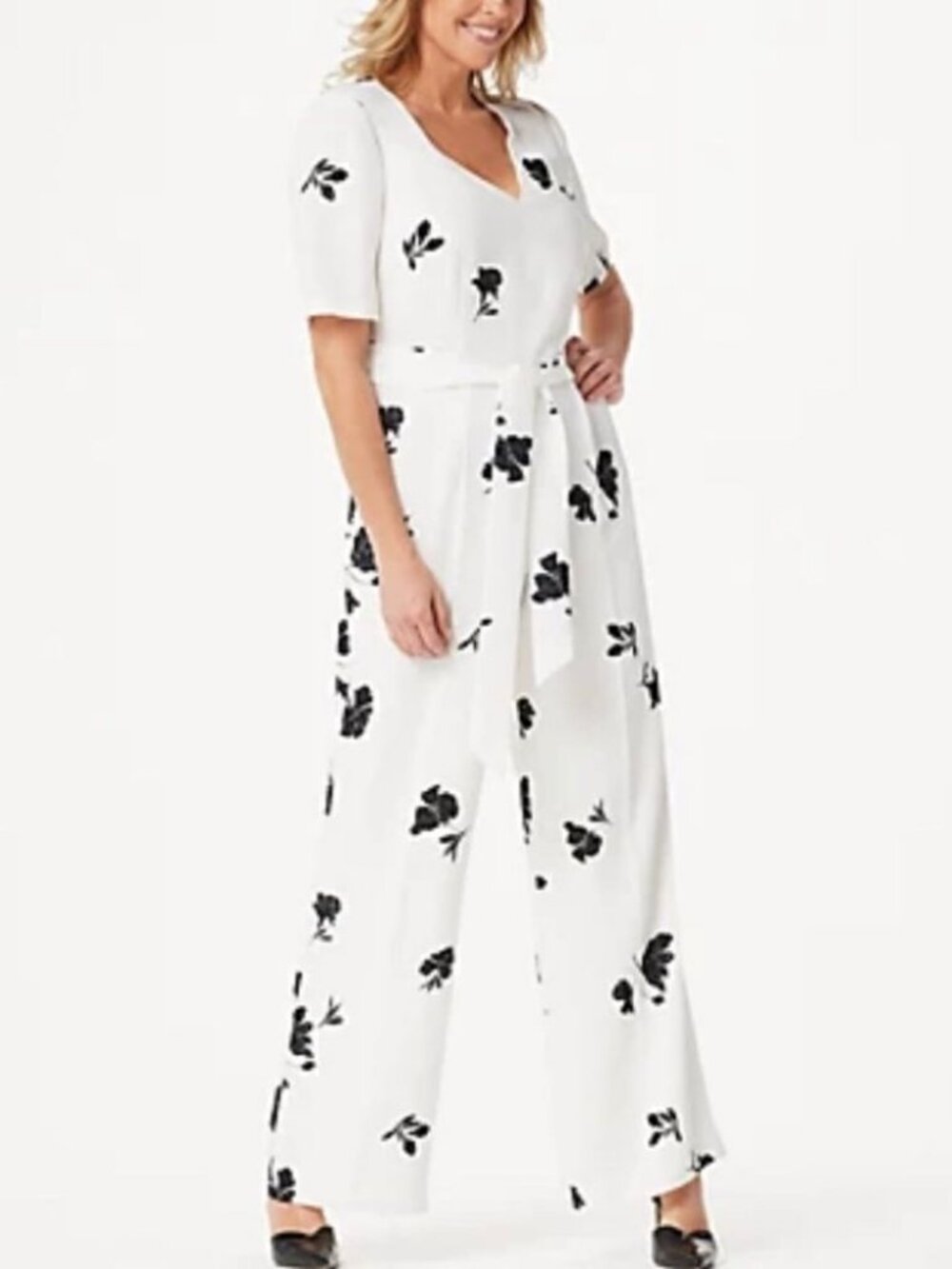 Vince Camuto Elbow-Sleeve Flower Printed Jumpsuit